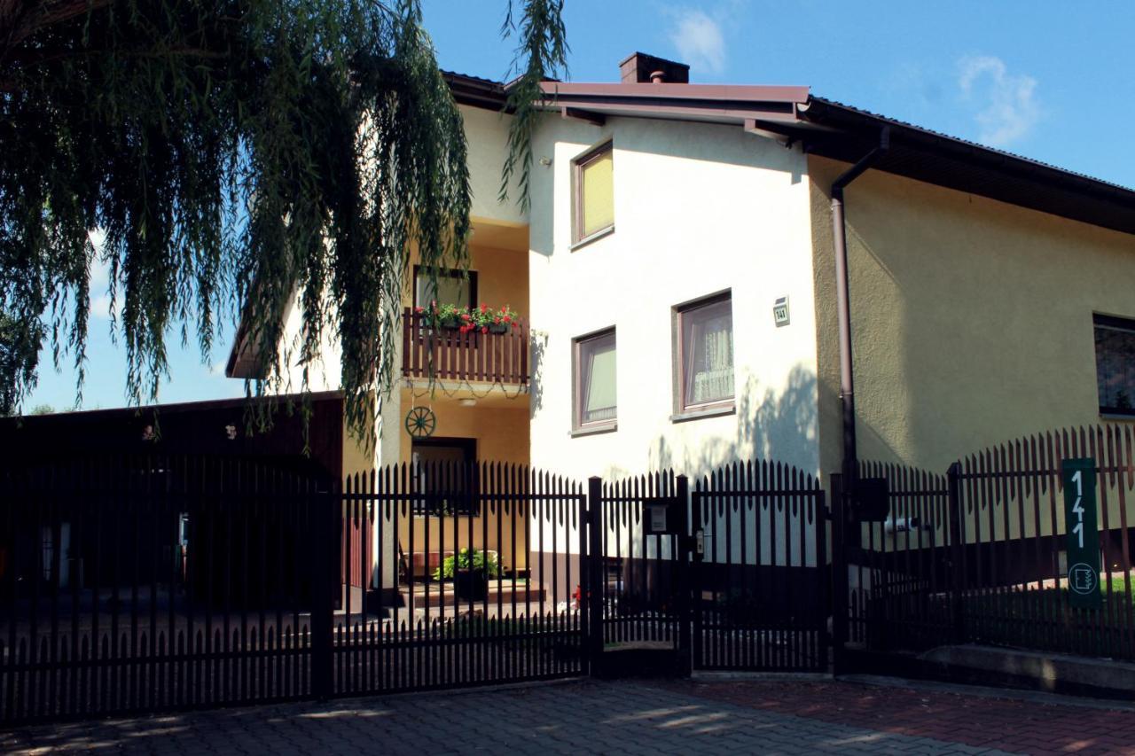 Ferienwohnung Zielone Drzwi Starachowice Exterior foto